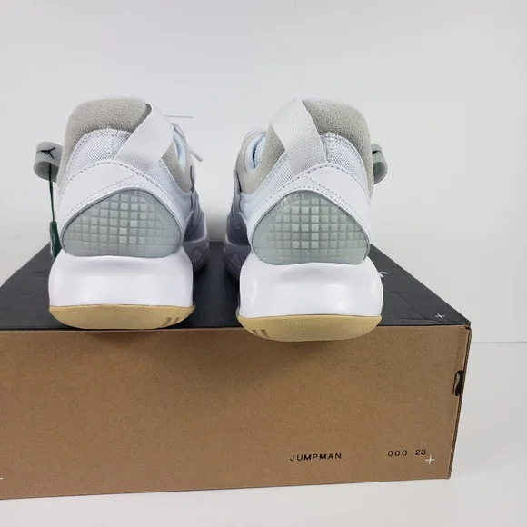 Women's Jordan MA2 White Size US 9 CW5992-102 - Picture 3 of 8